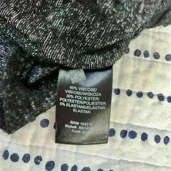 Gibson long sleeve Knotted bottom sweater size L - Picture 9 of 10